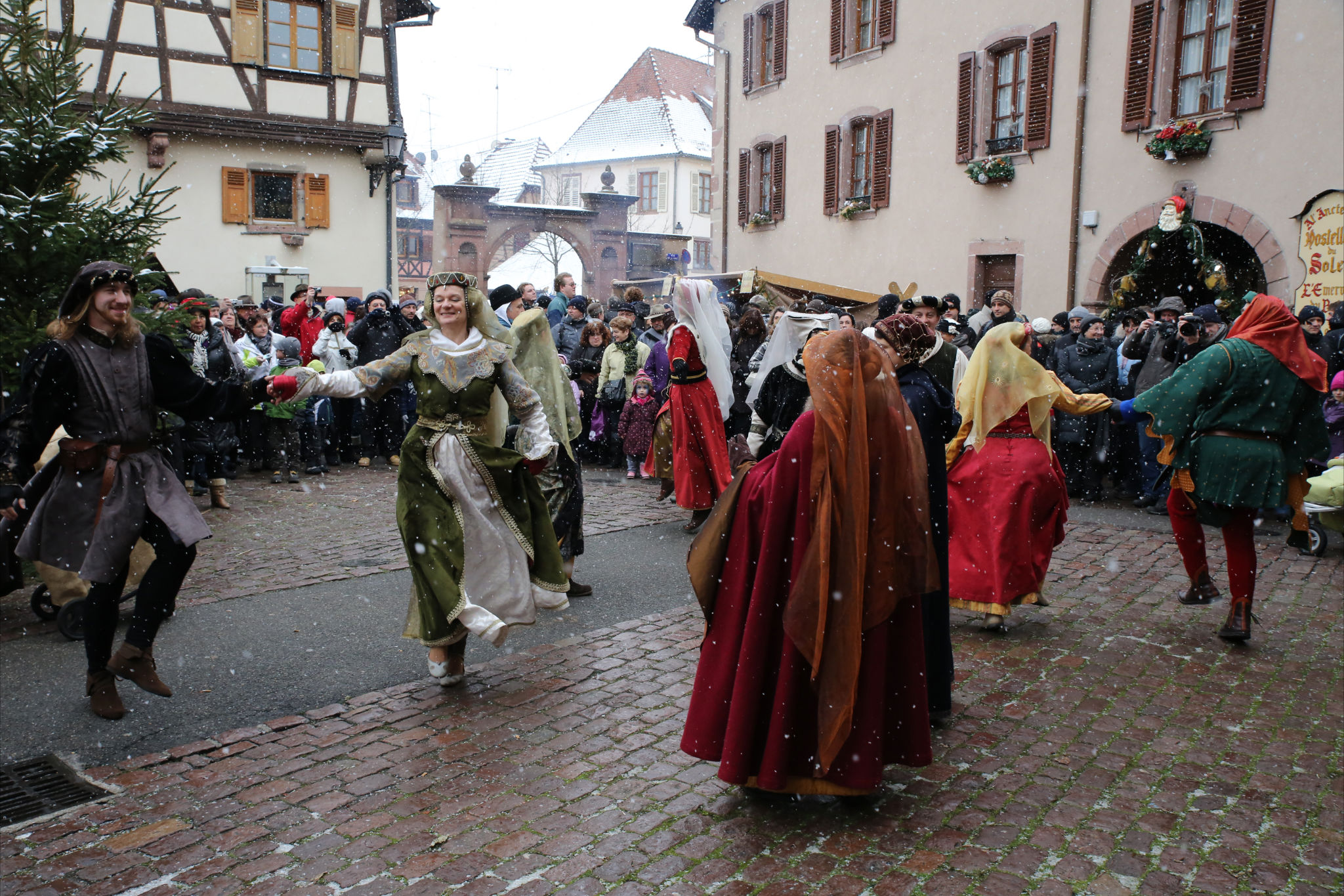 marche-de-noel-869-decembre-2012-1